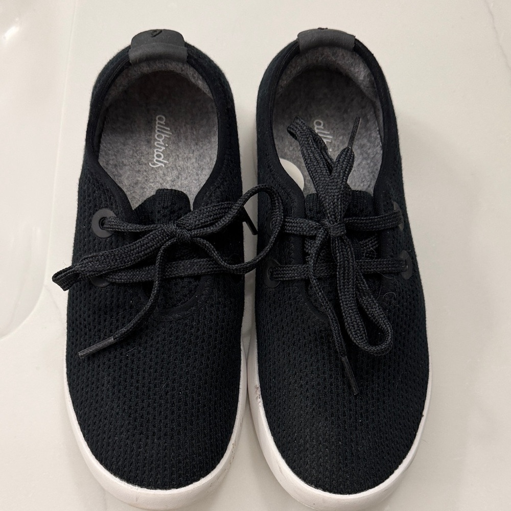 Allbirds women’s Black Knit Sneakers with White Sole